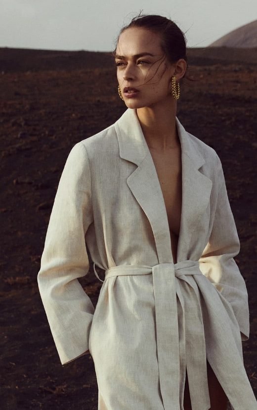 Linen belt trench